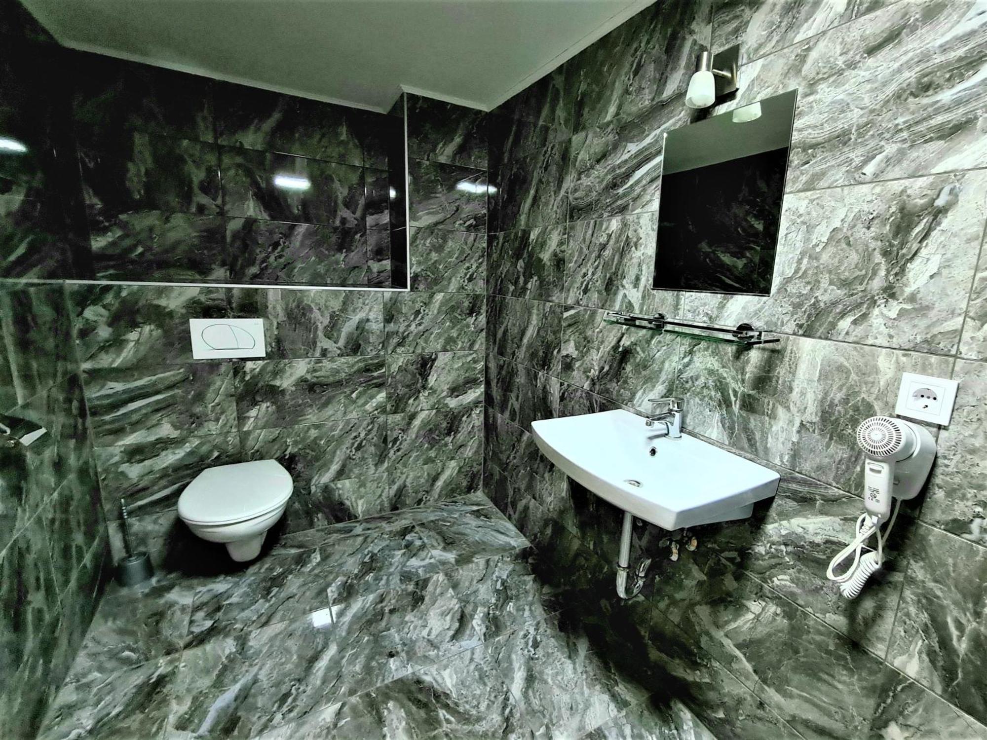Anita Apartman Sopron Exterior foto